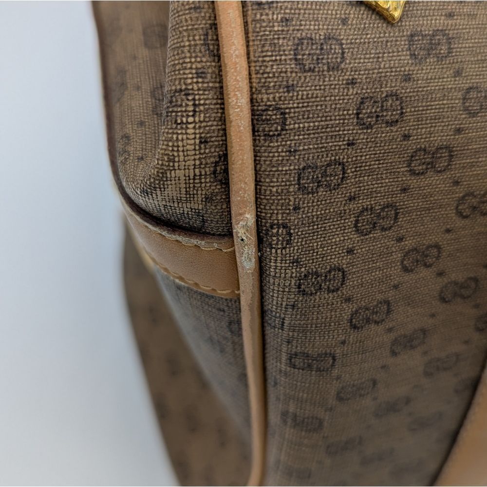 Vintages Gucci Handbag - Picture 5 of 16